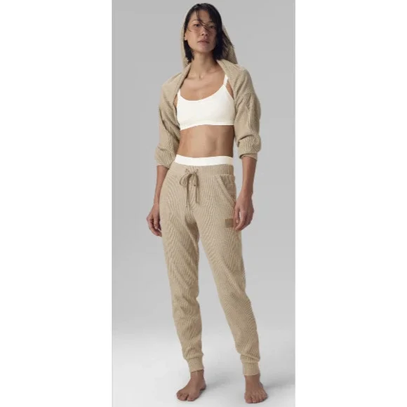 Alo Women's Yoga Tan Jogger Sweatpants Size XS 0-2 - Picture 3 of 3
